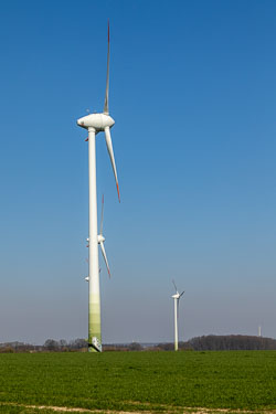 Windkraft in RE 20200328_8077.jpg